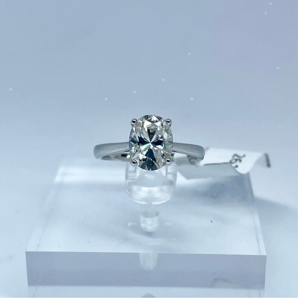 Oval Moissanite Ring 3 Ct Solitaire Engagement Ring Wedding Brilliant GRA 18K - Picture 5 of 7